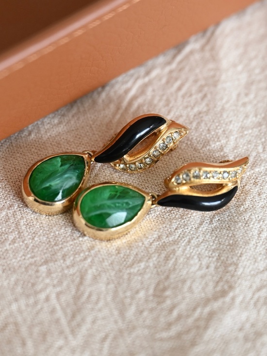 Dior Jewelry - Authentic Vintage Dior Teardrop Green Swirly Glass Dangle Gold Clip-On Earrings